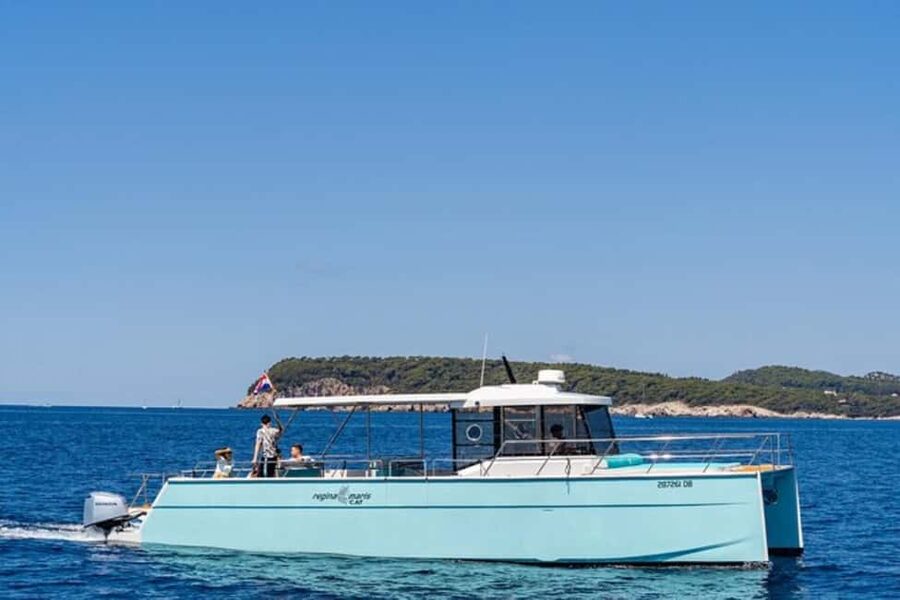 Dubrovnik: Blue Cave Catamaran Tour with Drinks and Snorkel - What the catamaran adds to the day
