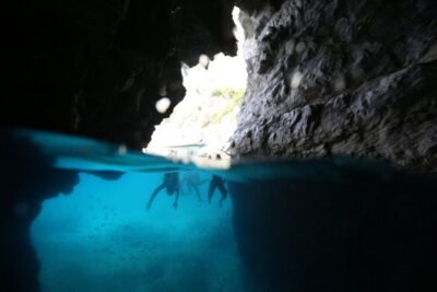 Blue Cave & Sunj Beach Boat Tour with Drinks
