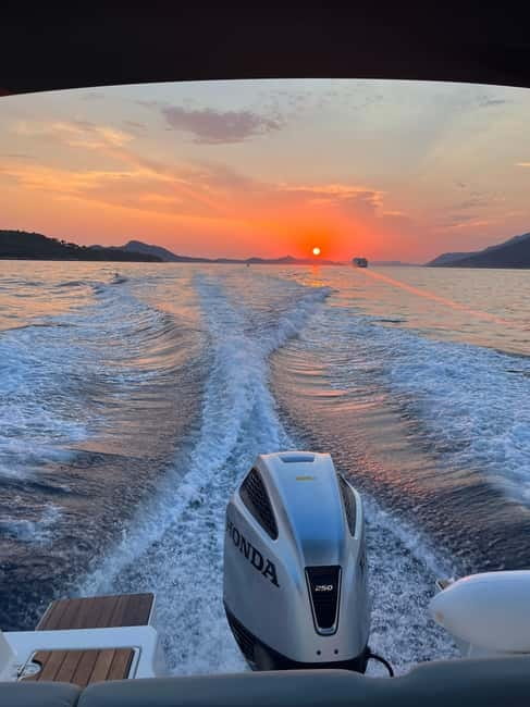Dubrovnik: Blue Cave Tour by Speedboat with Small Group - Sunj Beach on Lopud, the tour’s easygoing finish