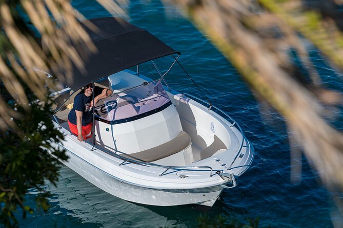 Dubrovnik boat mixed fun tour - Who will get the most from this boat day