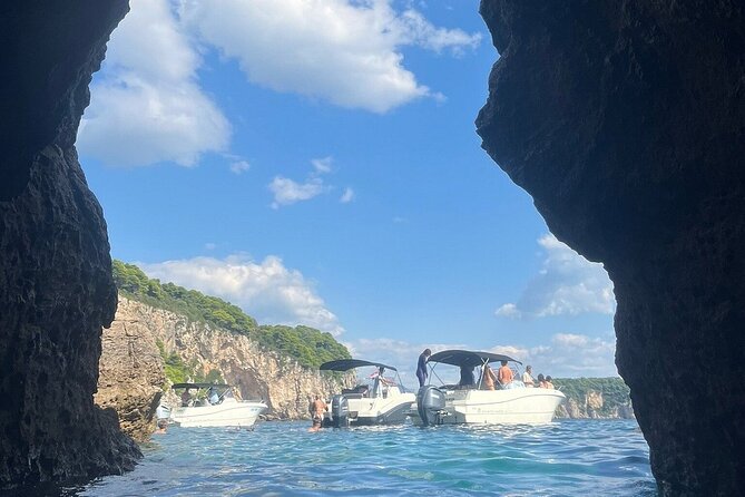 Dubrovnik cave experience swimming tour - Swimming through the Three Green Caves