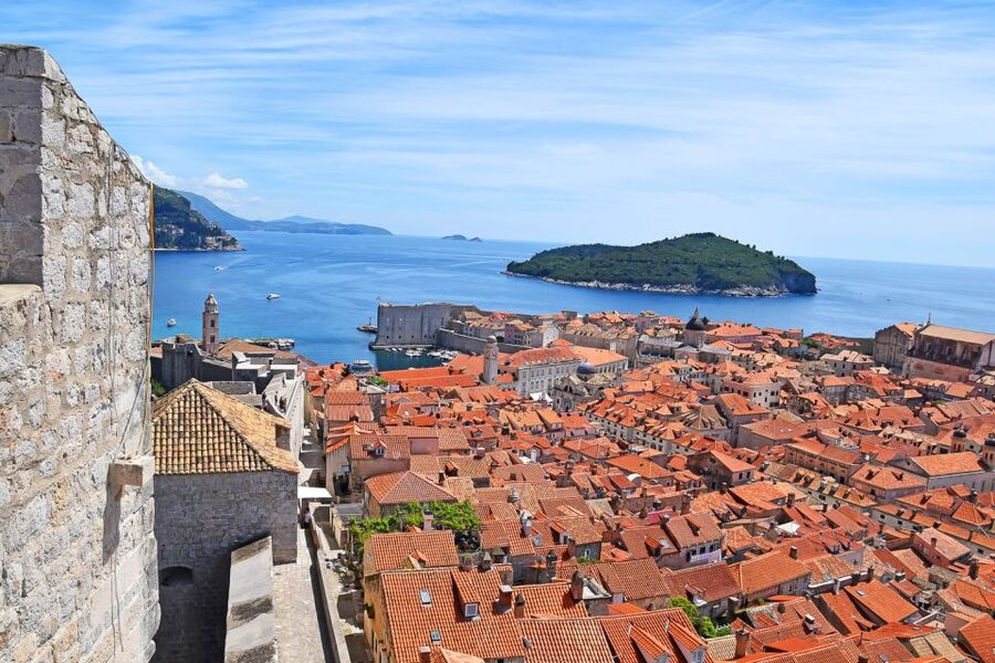Dubrovnik: City Walls Early Morning or Sunset Walking Tour - Early morning or sunset: which departure should you choose?
