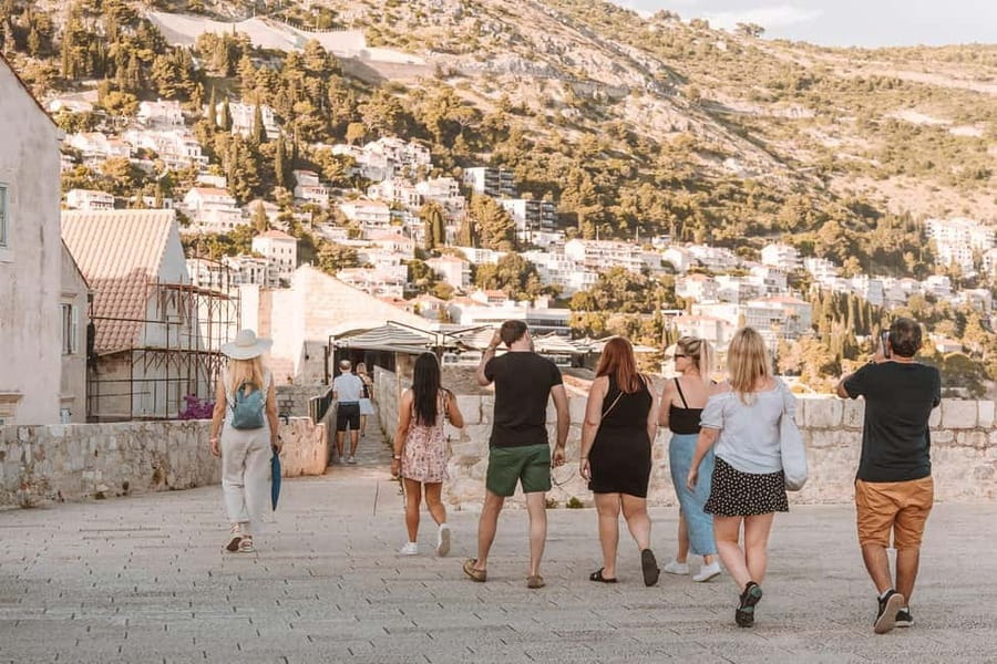 Dubrovnik:City Walls & Old Town 2 in 1 Walking Tour - The relaxed pace is a real advantage