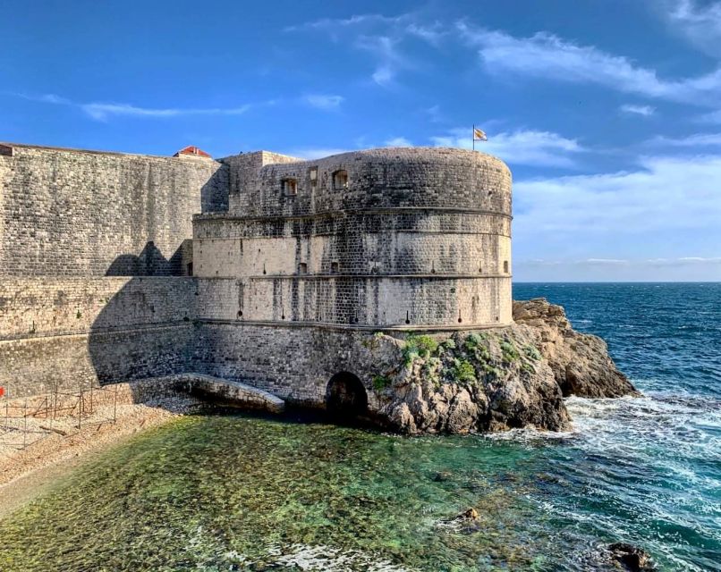 Dubrovnik: City Walls Tour for Early Birds & Sunset Chaser - Group size, pace, and the heat
