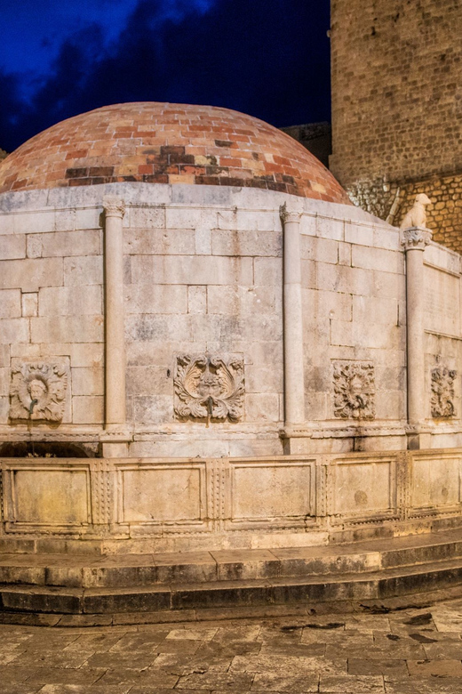 Dubrovnik: Dark tales of the Old Town - Climbing Dubrovnik’s upper lanes