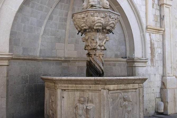 Dubrovnik Discovery Old Town Walking Tour - Sponza Palace and the Cathedral of the Assumption
