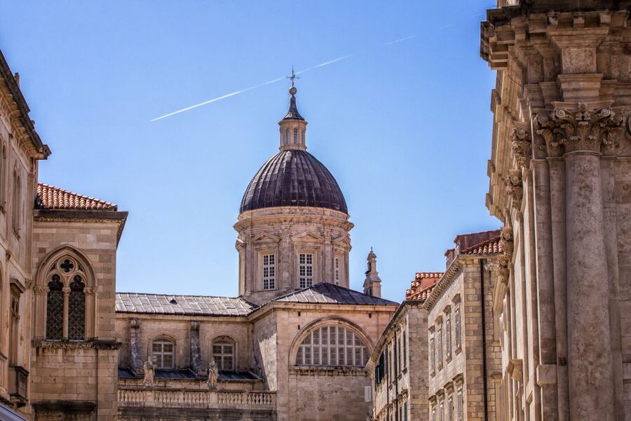 Dubrovnik: Early Bird Walking Tour - Orlando’s Column and Sponza Palace