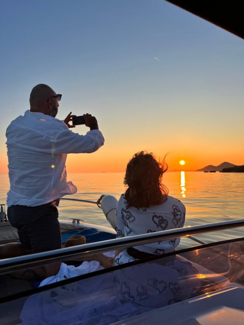 Dubrovnik: Elafiti Island Private Speedboat Tour - Koločep village and the value of a short island break