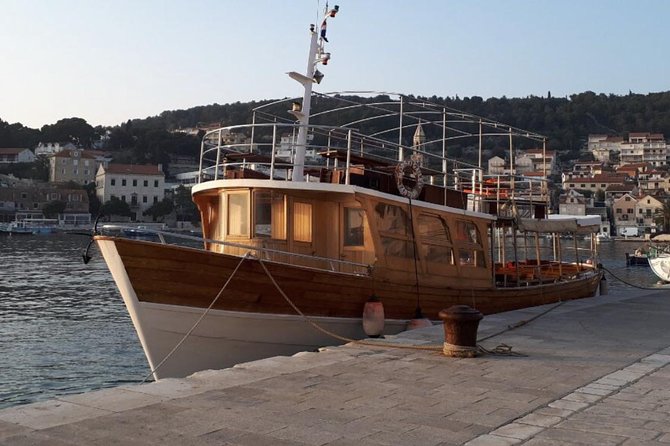 Dubrovnik Elafiti Islands Cruise with Lunch, Drinks and Pickup - Starting at 9am in Dubrovnik