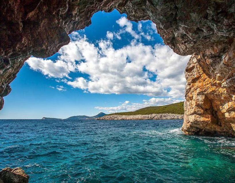 Dubrovnik: Elaphiti Islands Caves Snorkeling & Swimming Tour - How the swimming suits different abilities