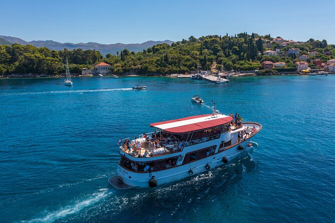 Dubrovnik: Elaphiti Islands Full-Day Cruise with Lunch - Leaving Dubrovnik aboard Regina Maris