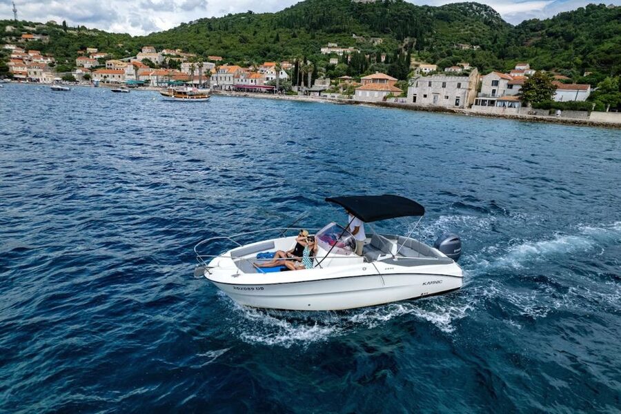 Dubrovnik: Elaphiti Islands Private Day Cruise by Speedboat - Šipan and the small port of Suđurađ