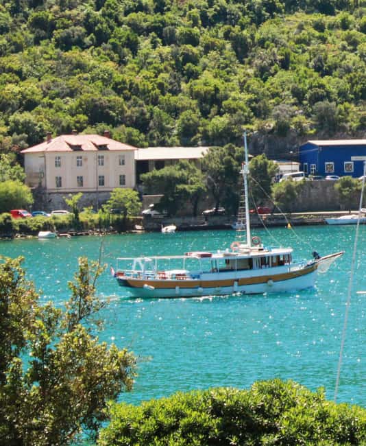 Dubrovnik: Full-Day Blue Cave & Elaphiti Islands Boat Tour - Weather, swimming, and sensible expectations