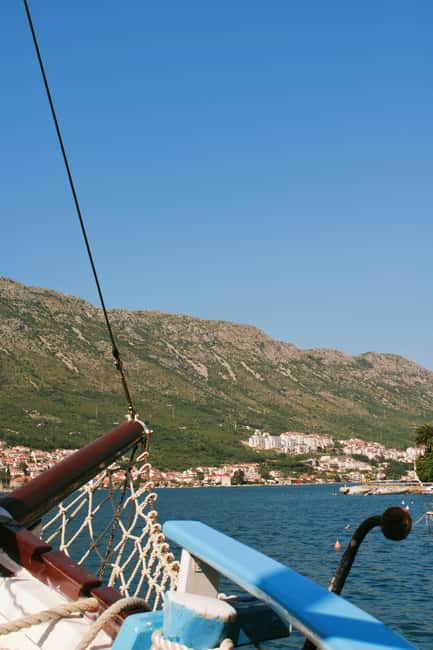Dubrovnik: Full-Day Blue Cave & Elaphiti Islands Boat Tour - Koločep and the Blue Cave