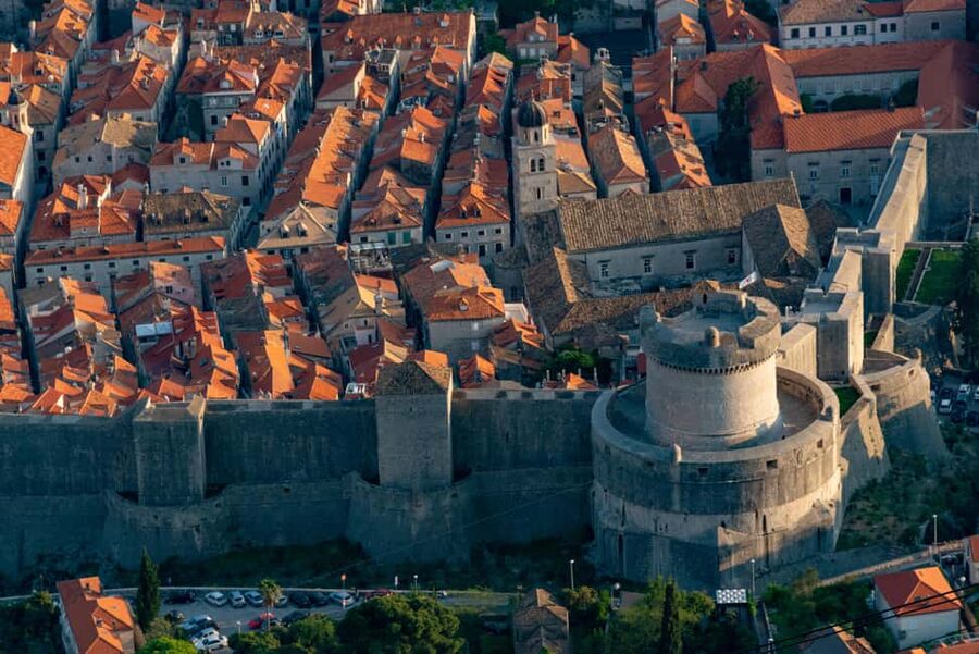 Dubrovnik Fun Facts and History: 1 or 2hr Tour with Antonio - A coffee stop inside the walls