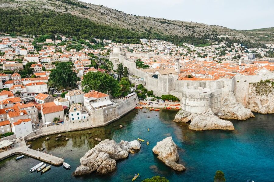 Dubrovnik: Game of Thrones and Lokrum Island Walking Tour - Three Hours, Hot Sun, and Uneven Stone