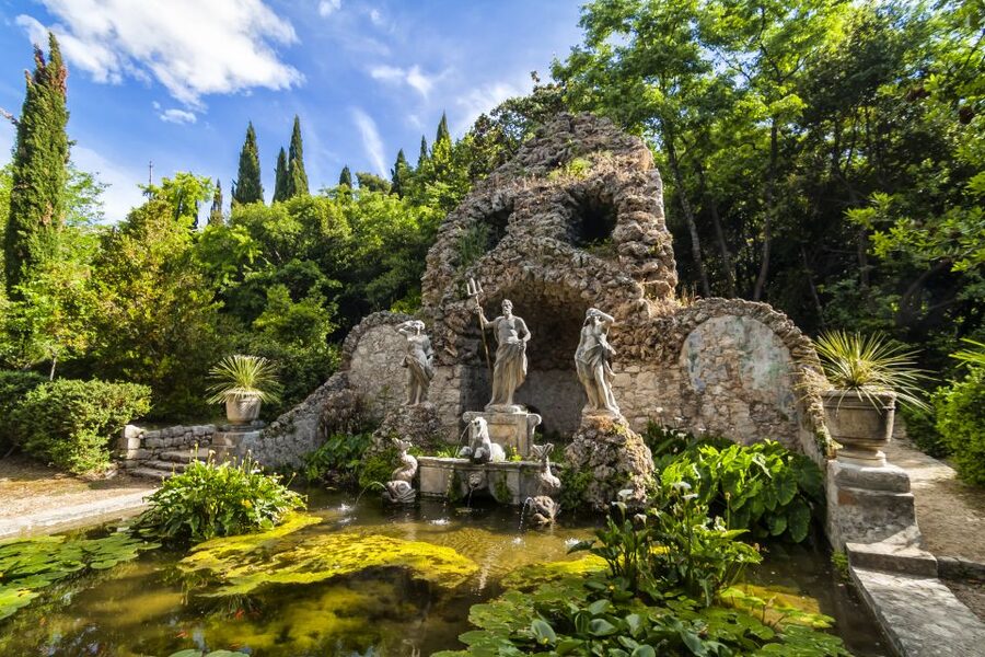 Dubrovnik: Game of Thrones Walking, Car and Boat Tour - Who should book this experience?