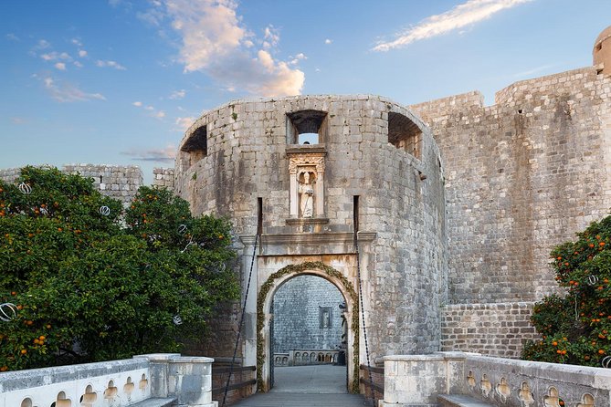 Dubrovnik Guided Group Tour with Ston Oyster tasting from Split & Trogir - Key points before you book