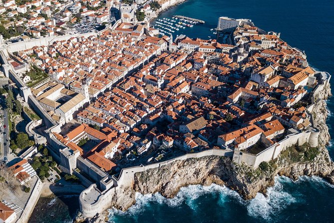 Dubrovnik Guided Group Tour with Ston Oyster tasting from Split & Trogir - What really happens at the Ston oyster stop