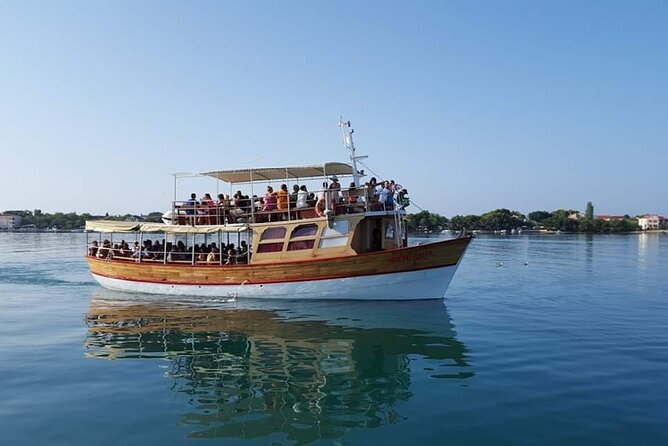 Dubrovnik Islands Boat Tour with Lunch and Unlimited Drinks - Šipan and the slower side of island life