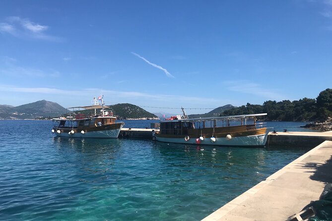 Dubrovnik Islands Private Rented Boat Cruise - Life aboard the 12-meter Đivo