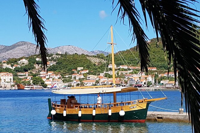 Dubrovnik Islands Private Rented Boat Cruise - Starting at Gruž Port