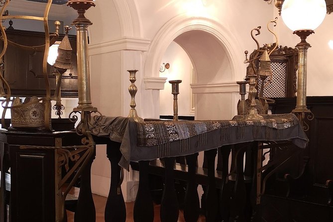 Dubrovnik Jewish Heritage Private Walking Tour - A private tour priced for up to eight people