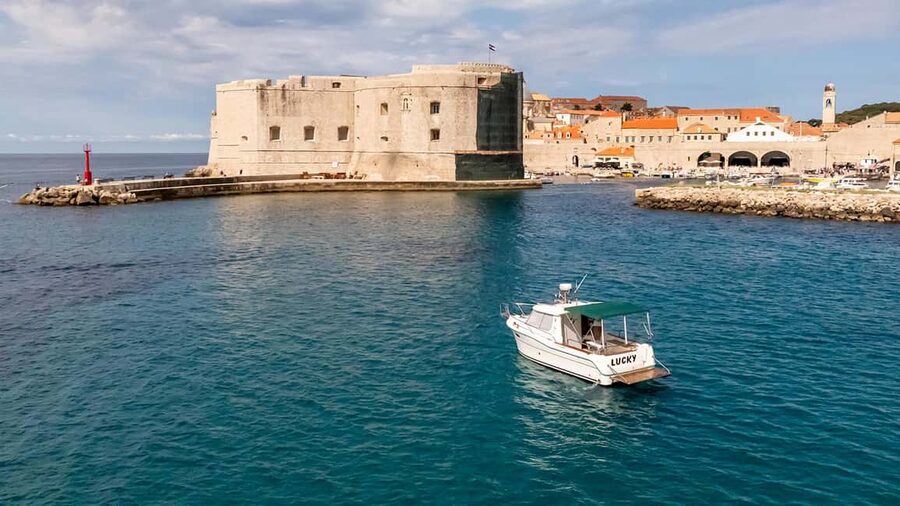 Dubrovnik: Lucky Boat Tour - Elaphite Islands and Blue Cave - Dubrovnik’s walls look different from the Lucky Boat