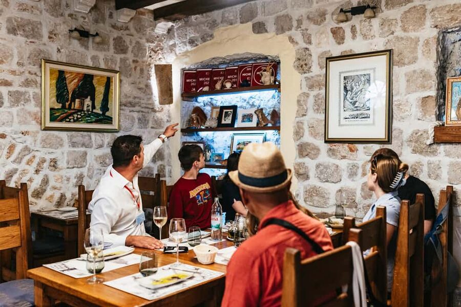 Dubrovnik: Old Town Food Tour - A relaxed pace, with less sightseeing than you might expect