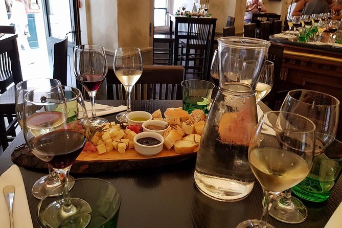 Dubrovnik Old Town Food Tour: Small-Group Experience - How much food and wine should you expect?
