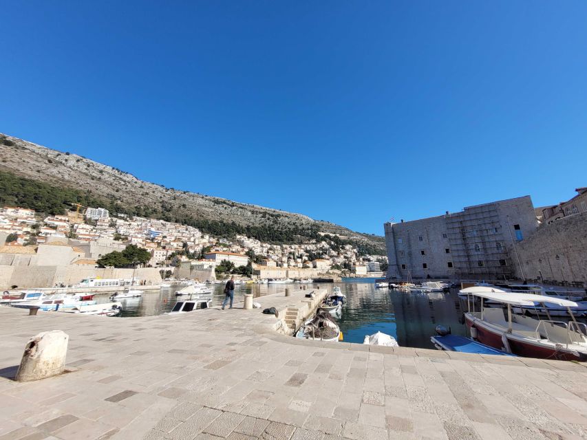 Dubrovnik: Old Town Highlights Tour with Audio Guide - Beginning at Pile Gate in Dubrovnik Old Town