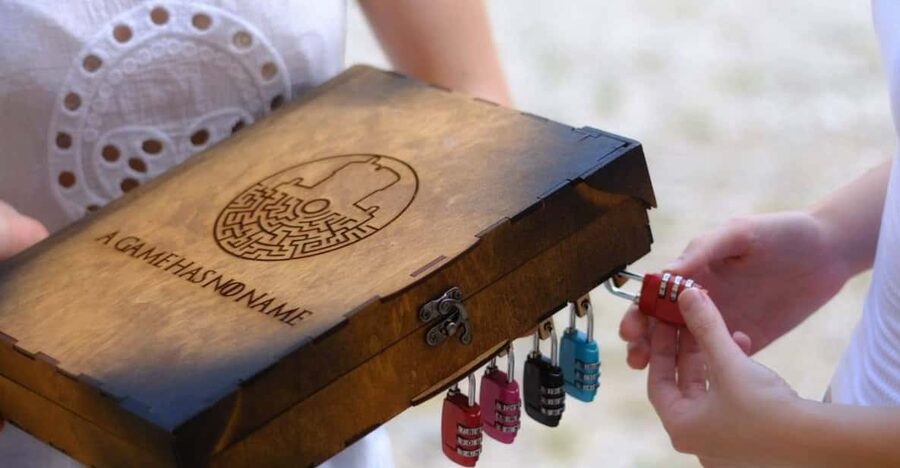 Dubrovnik: Old Town History Outdoor Escape Game - How the puzzles shape the walk