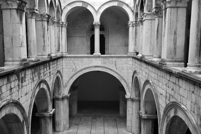 Dubrovnik Old Town: Small-Group Walking Tour With A Local - Sponza Palace, Saint Blaise, and Orlando Column
