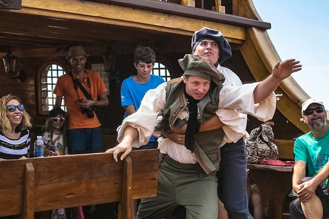Dubrovnik Panoramic Cruise on a Wooden Galleon with a Live Show - Meeting the boat at Porat Dubrovnik