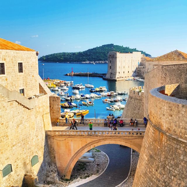 Dubrovnik: Panoramic Ride and Old Town Guided Walking Tour - Franjo Tuđman Bridge and the first wide view
