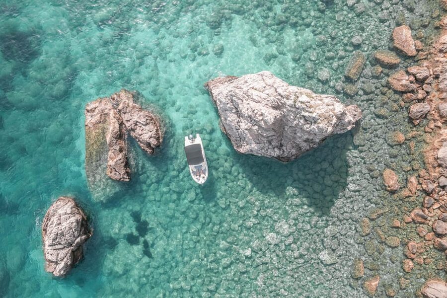 Dubrovnik: Private Boat Island Tour - Koločep starts the island day
