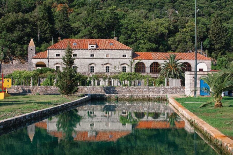 Dubrovnik: Private Cooking Experience with Wine Tasting - Mount Srđ and the view over three countries