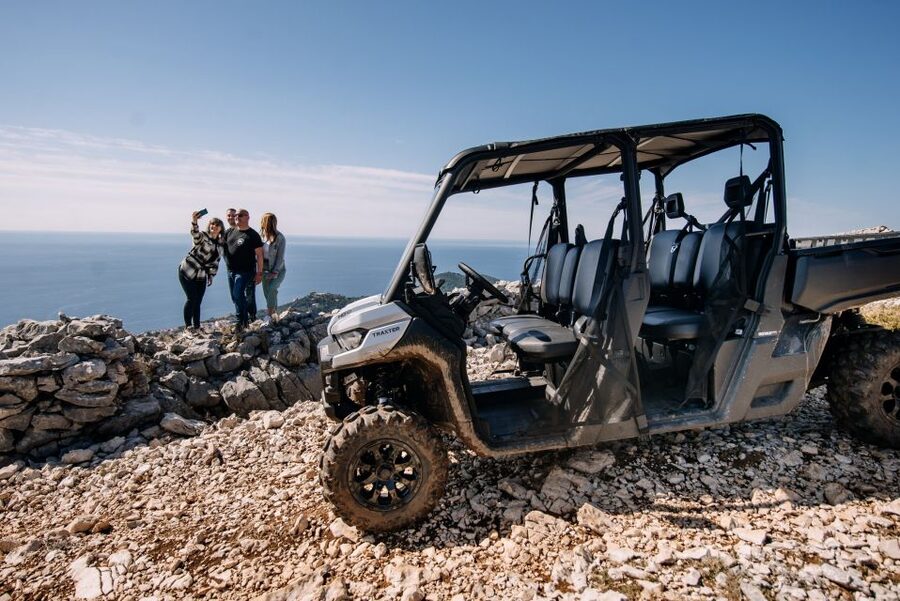 Dubrovnik: Private Panoramic Half-Day Buggy Tour with Brunch - Charcuterie brunch with wine, beer, and juices