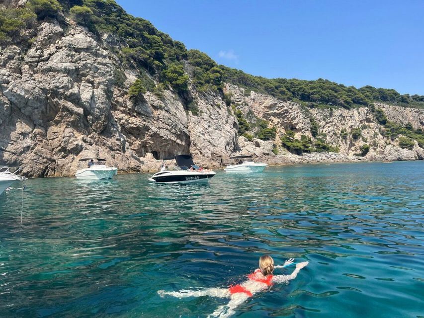 Dubrovnik: Private speedboat tour of Elafiti islands - Stone houses, chapels, and the islands’ older character