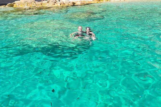 Dubrovnik Private Speedboat Tour to Elaphite Islands with Drinks - What the boat and skipper add to the day