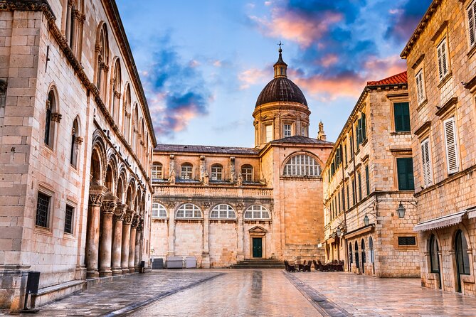 Dubrovnik Scavenger Hunt and Highlights Self Guided Audio Tour - Fort Bokar and the first taste of the city walls