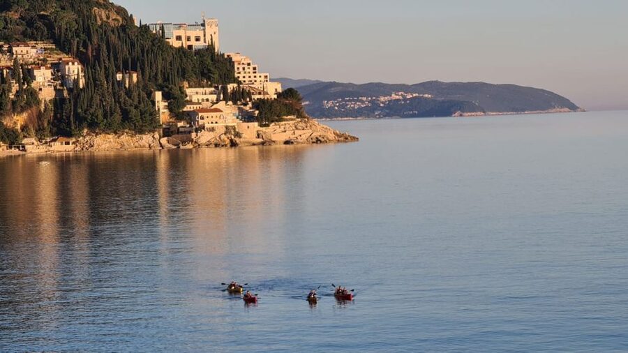 Dubrovnik: Sea Kayaking Half-Day Tour - Betina Cave and the 20-minute Adriatic break