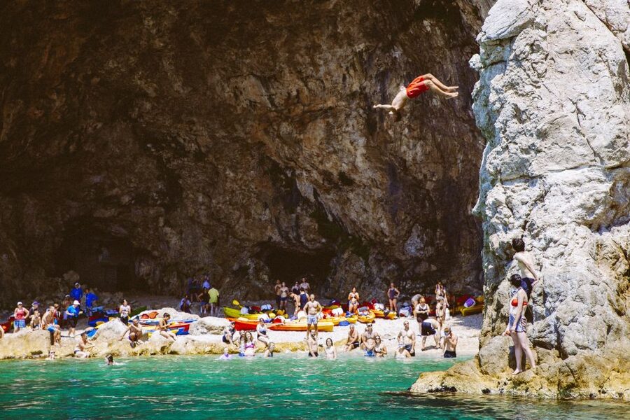 Dubrovnik: Sea Kayaking Half-Day Tour - What the guides add to the outing