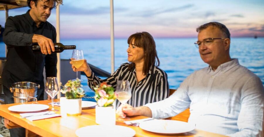 Dubrovnik: Sunset Dinner Cruise around the Old Town - The ride around Dubrovnik’s City Walls