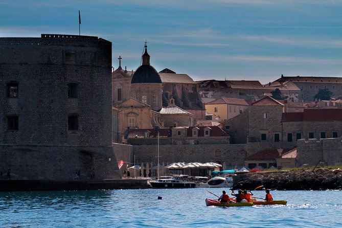 Dubrovnik: Sunset Kayaking & Snorkeling with water &wine - The sunset paddle back to Pile