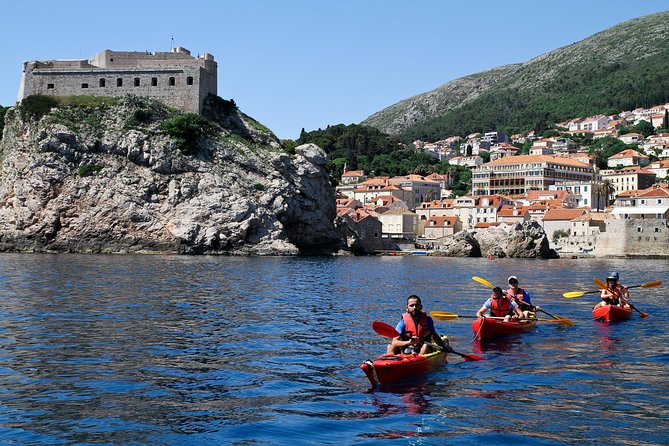 Dubrovnik: Sunset Kayaking & Snorkeling with water &wine - Seeing Dubrovnik’s walls from the water