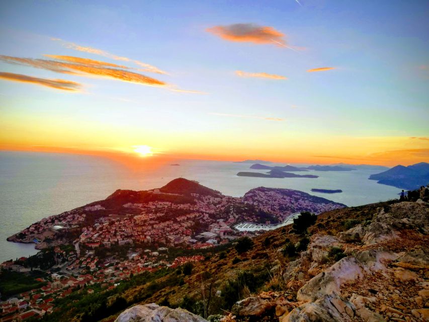 Dubrovnik: Sunset Panorama Tour with Glass of Wine - The climb to Fort Imperial on Mount Srđ