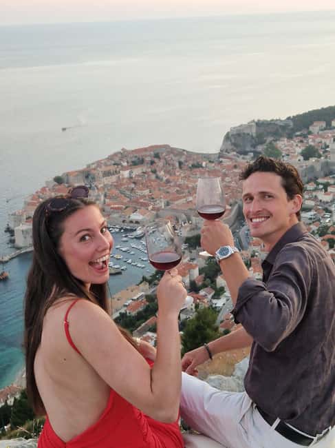 Dubrovnik: Sunset Wine Tasting At Panorama Point - Three local wines with a Croatian tasting plate