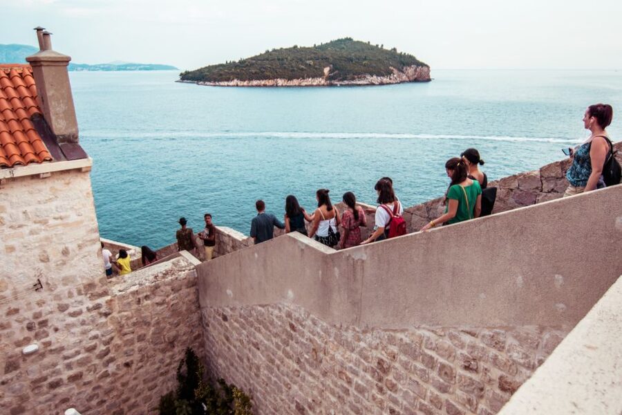 Dubrovnik: Walls and Wars Walking Tour - Why Dubrovnik’s walls deserve a guided walk