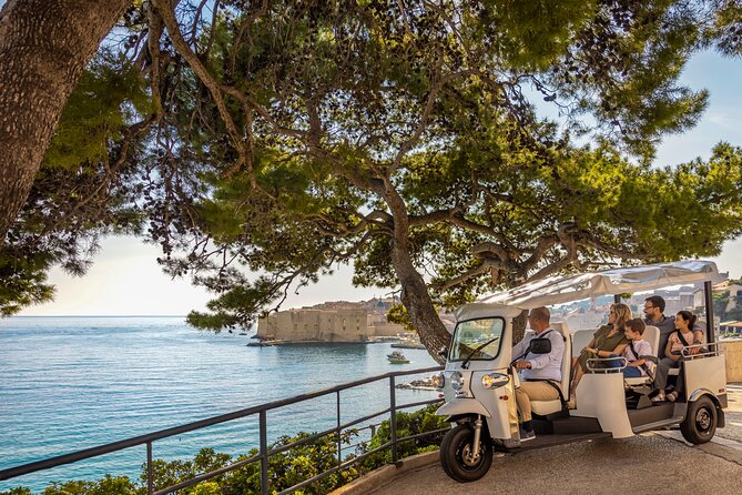 E-Tuk Tuk Tour in Dubrovnik - Two Srđ stops deliver the main reward